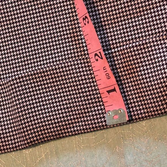 Chadwick’s size 14 pants flare legs with cuff black & white small Houndstooth - Picture 4 of 14